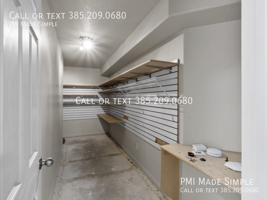 MOVE IN SPECIAL $300 OFF FIRST RENT MONTH! Gorgeous & Updated 4 Bedroom Home in Lehi! | Pet Friendly! property image