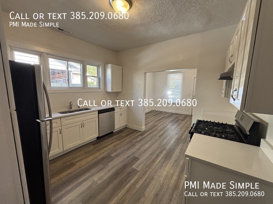 Christmas is on Us! | Updated Beautiful Pet Friendly Home! property image