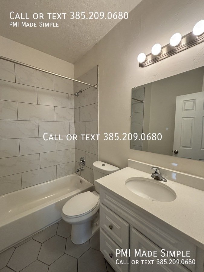 Christmas is on Us! | Updated Beautiful Pet Friendly Home! property image