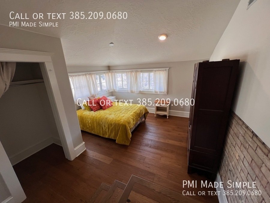 Christmas is on us!! | Huge GORGEOUS 5 Bed 3.5 Bath Victorian Home in Downtown Provo | property image