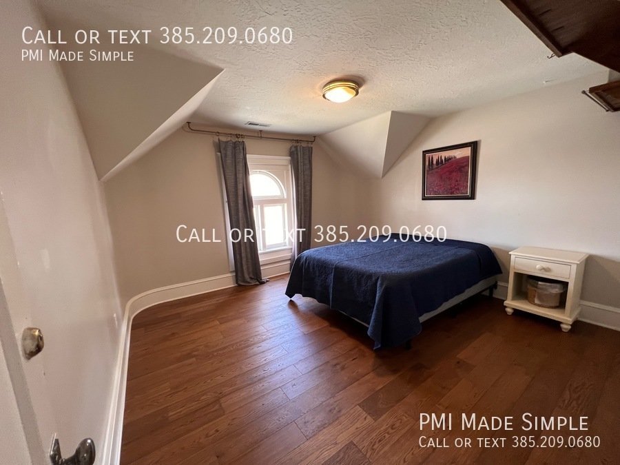 Christmas is on us!! | Huge GORGEOUS 5 Bed 3.5 Bath Victorian Home in Downtown Provo | property image