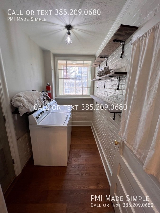 Christmas is on us!! | Huge GORGEOUS 5 Bed 3.5 Bath Victorian Home in Downtown Provo | property image