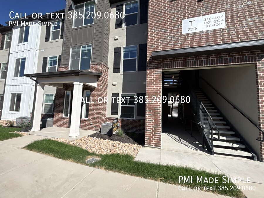 Christmas is on us!  NEW 1st Floor Condo w/ Pool, Gym, and MORE! | Small Dog Welcome property image