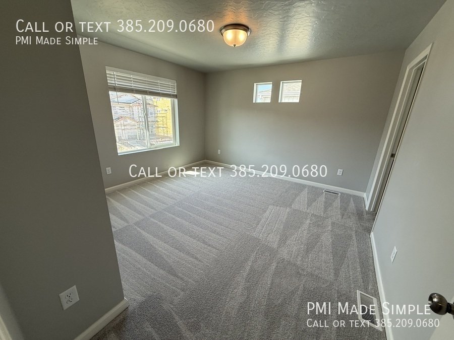 🏡 Christmas is on Us! | BRAND NEW Townhome w/ Community Pool | Pets Welcome! property image