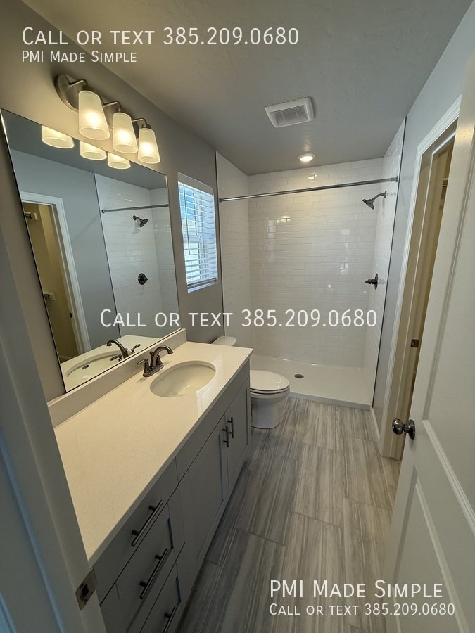 🏡 Christmas is on Us! | BRAND NEW Townhome w/ Community Pool | Pets Welcome! property image