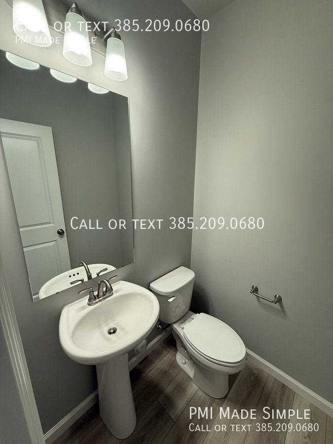 🏡 Christmas is on Us! | BRAND NEW Townhome w/ Community Pool | Pets Welcome! property image