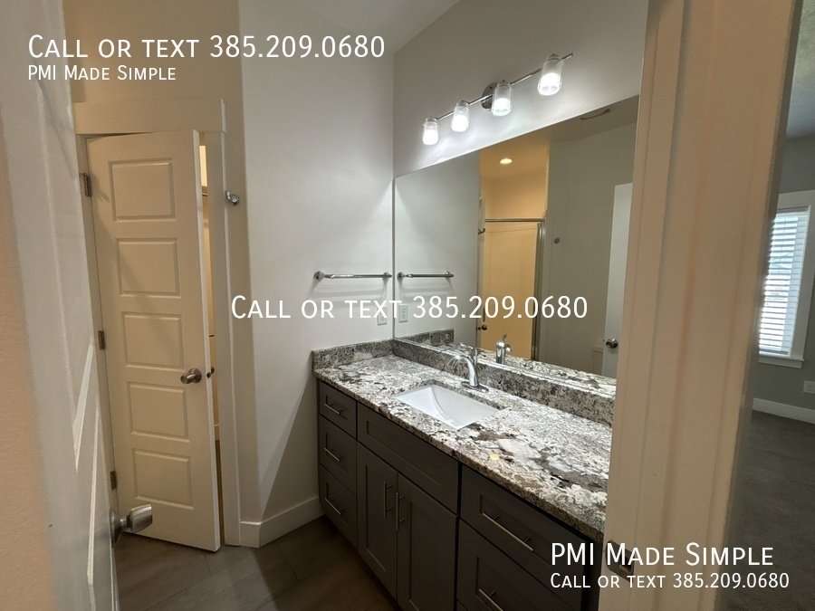 Incredible 3 BR Single Family Home! With Spooktacular Special! $400 off! property image