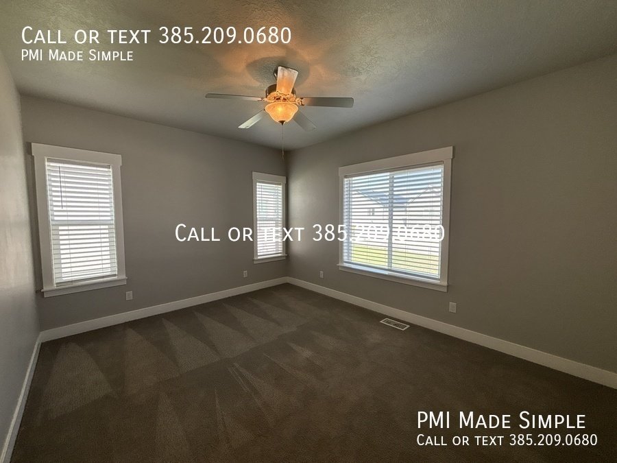 Incredible 3 BR Single Family Home! With Spooktacular Special! $400 off! property image