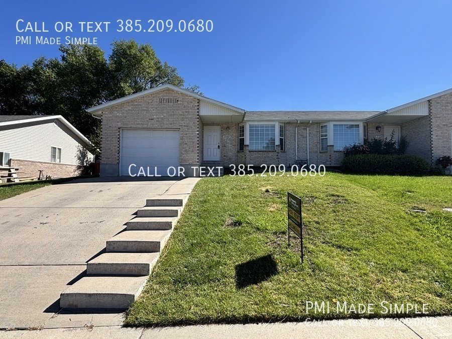 Christmas is on Us! Dog Friendly, Large Fenced Back Yard, Spacious Home property image