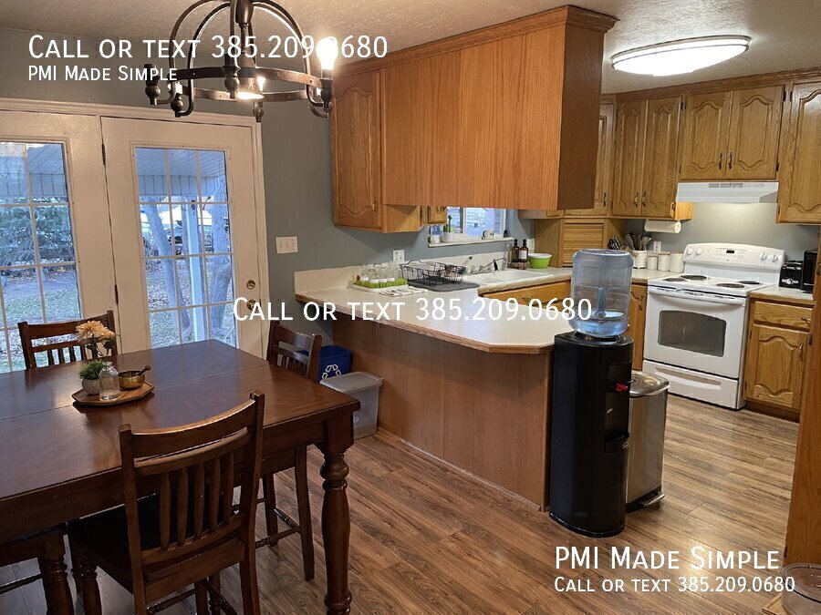 🎄 Christmas is on Us!  Upstairs Home w/ garage in Spanish Fork with Large Yard, Upstairs property image