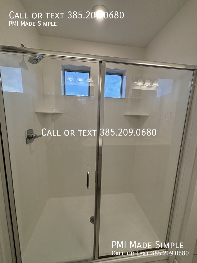 Beautiful NEW 3BR Home in Lehi w/Mountain Views CHECK OUT OUR XMAS SPECIAL! property image