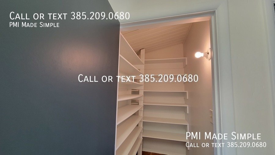 Christmas Bonus! HALF (50%) OFF First month's rent. Furry Friends Welcome | Spacious Yard | Modern Updates property image