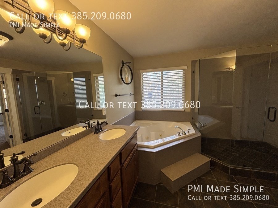 🎁 Buy Christmas with $500 off Rent! Bring your Dog and Enjoy Mountain Views! property image