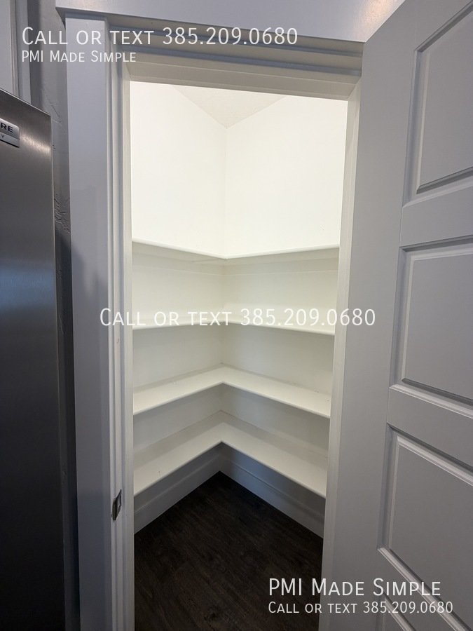 Incredible 3 BR Single Family Home! XMAS SPECIAL $$!! property image