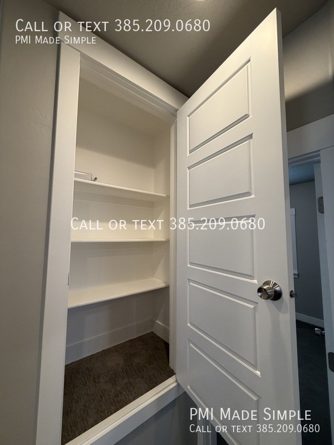 Incredible 3 BR Single Family Home! XMAS SPECIAL $$!! property image