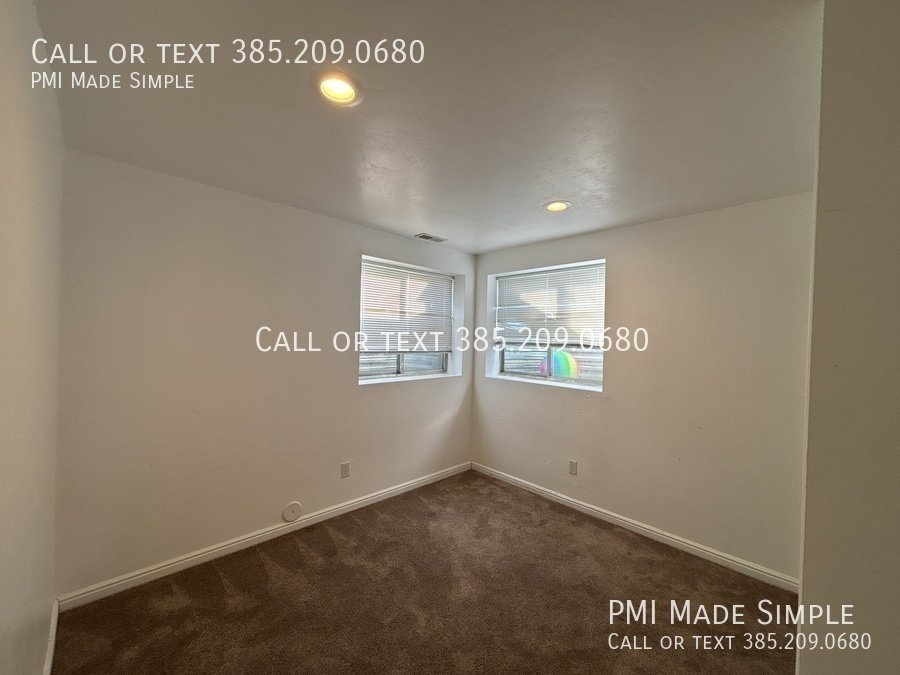 Spacious Home w/ Big Fenced Back Yard | Pet dog welcome! ⭐  $500 off First Month's Rent! ⭐ property image