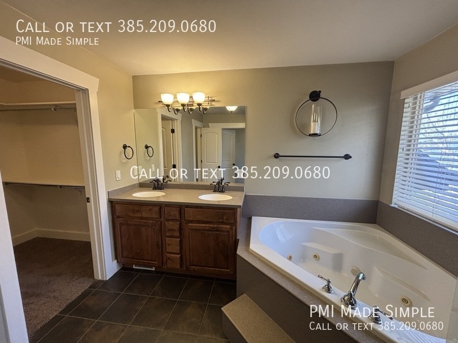 BEST Townhome with the Best Price in the area!| Dog Welcome ❄️ $500 off 1st Month property image