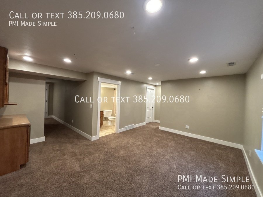 BEST Townhome with the Best Price in the area!| Dog Welcome ❄️ $500 off 1st Month property image