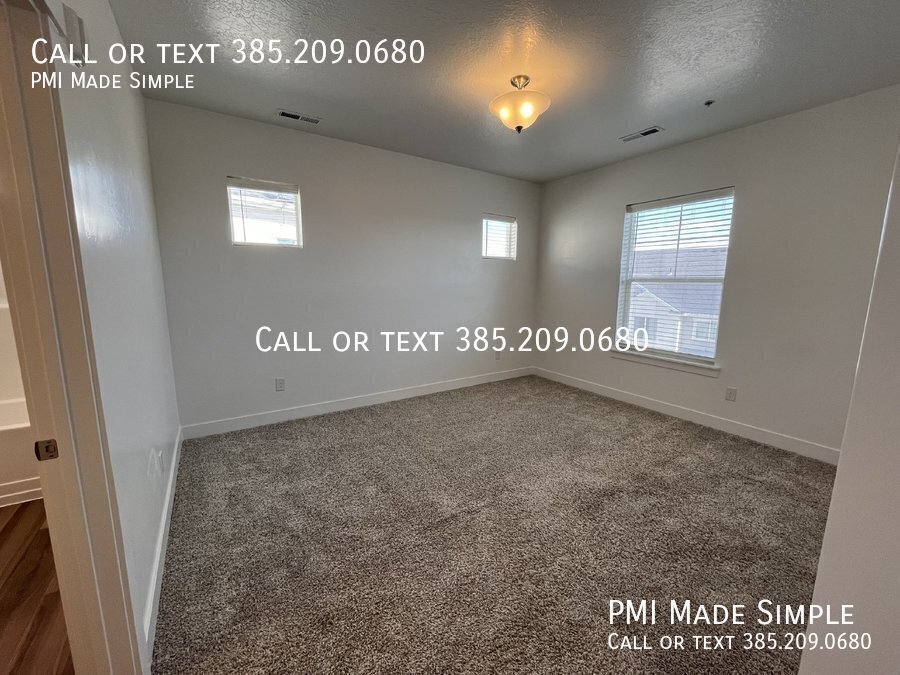 Spacious and Modern 3-Bed Condo in Herriman with a Balcony! property image