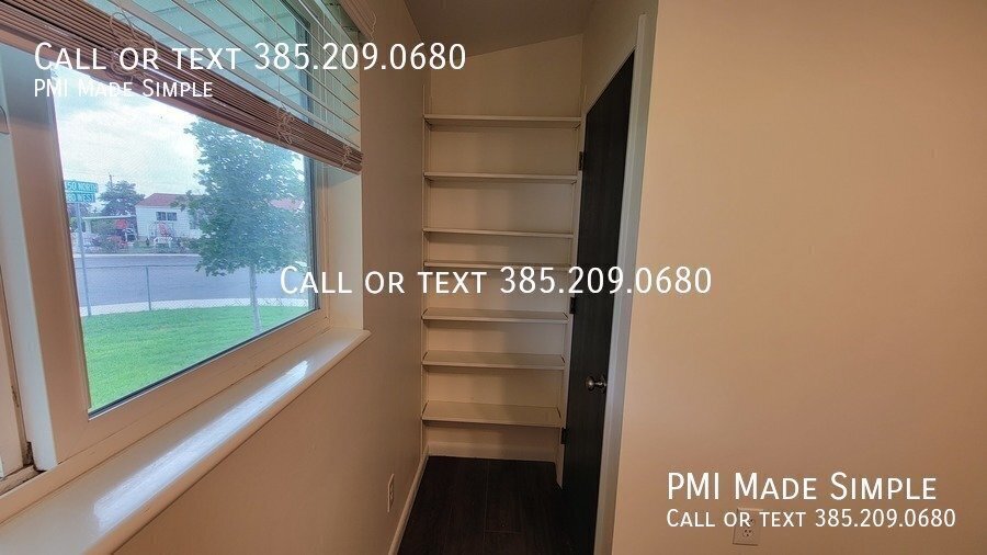 ⭐ $1000 off 1st Month | HUGE Yard & Modern Interior | Furry Friends Welcome property image