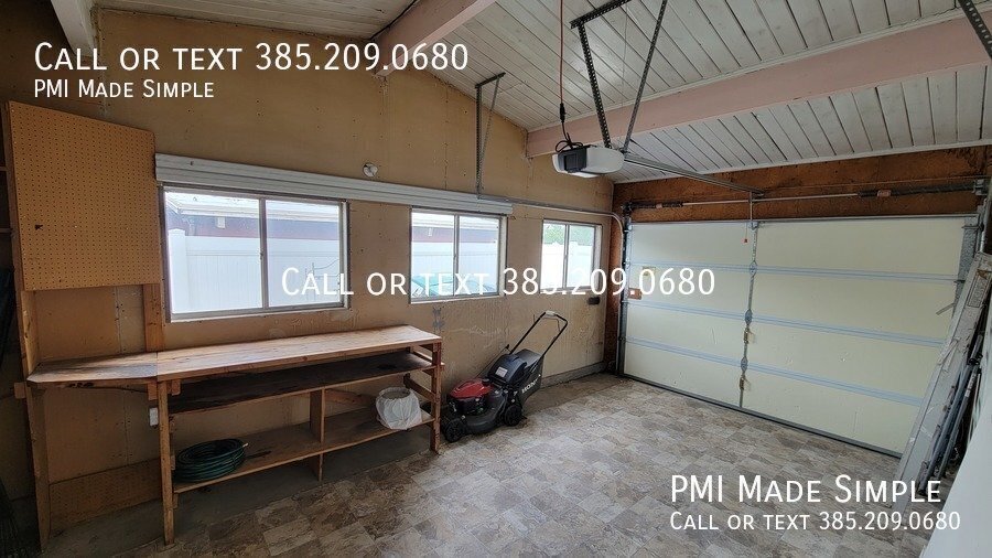 ⭐ $1000 off 1st Month | HUGE Yard & Modern Interior | Furry Friends Welcome property image