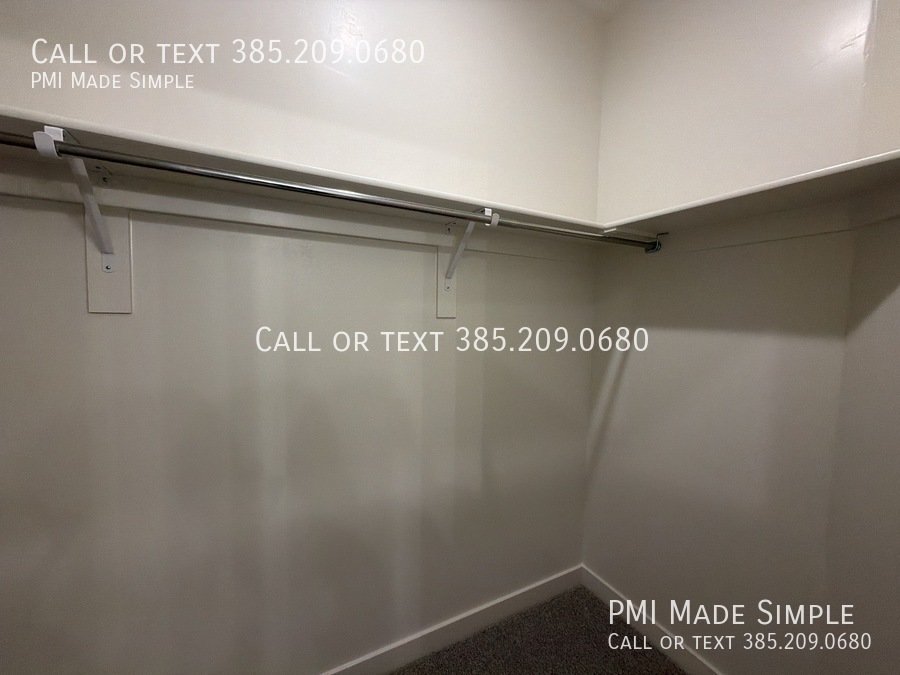 GORGEOUS Home in Highland!  MOVE IN SPECIAL$$$! property image