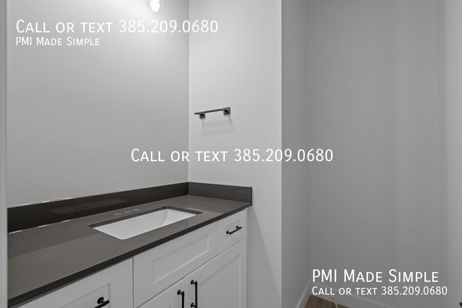 Pet friendly and LARGE back yard Townhome in the Country! property image