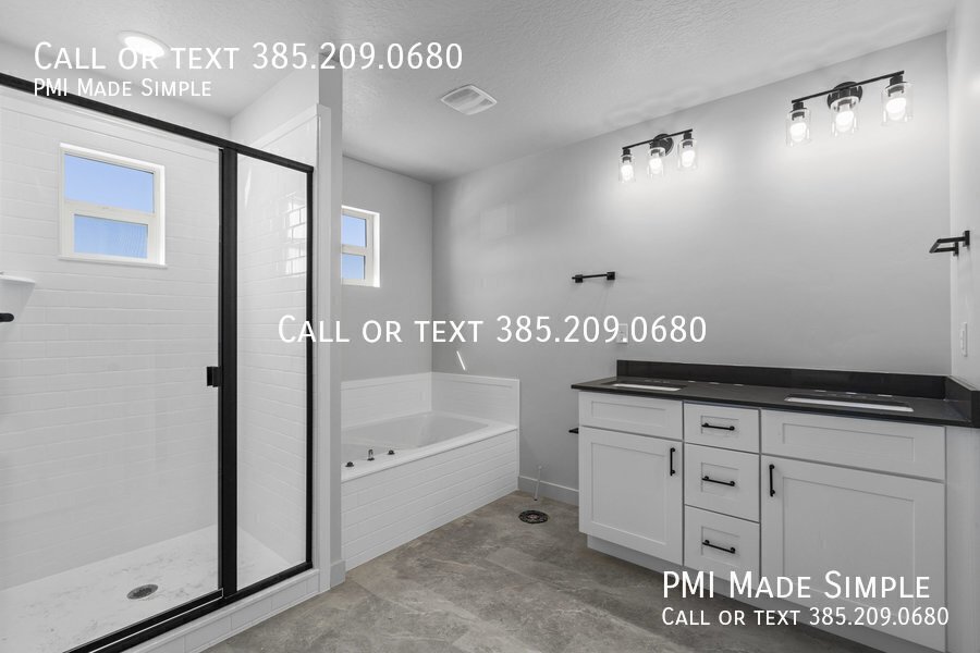 Pet friendly and LARGE back yard Townhome in the Country! property image