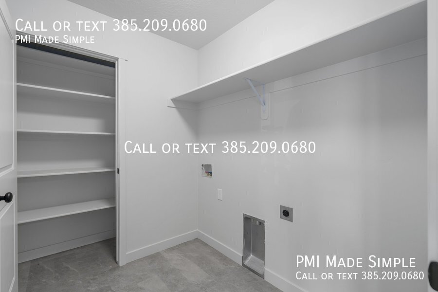 Pet friendly and LARGE back yard Townhome in the Country! property image