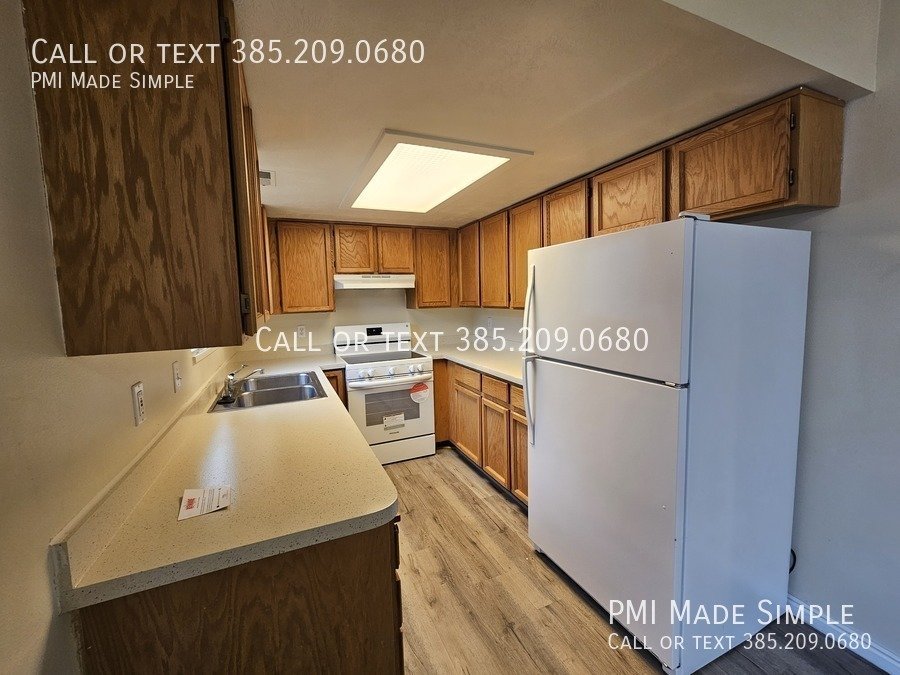 3-Bedroom Townhome with HUGE Yard in Pleasant Grove! property image