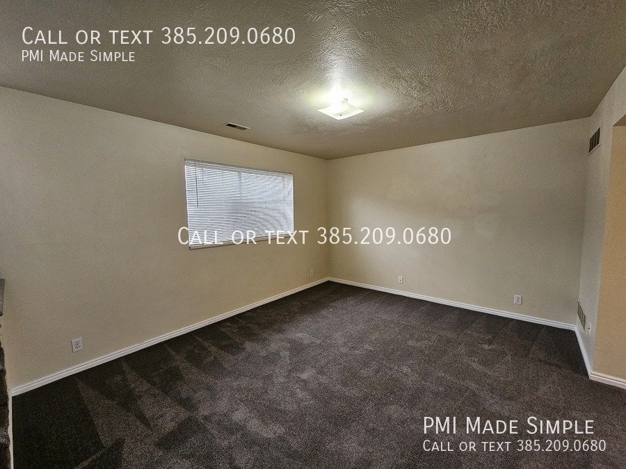 3-Bedroom Townhome with HUGE Yard in Pleasant Grove! property image