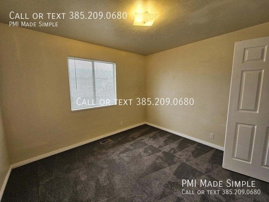 3-Bedroom Townhome with HUGE Yard in Pleasant Grove! property image