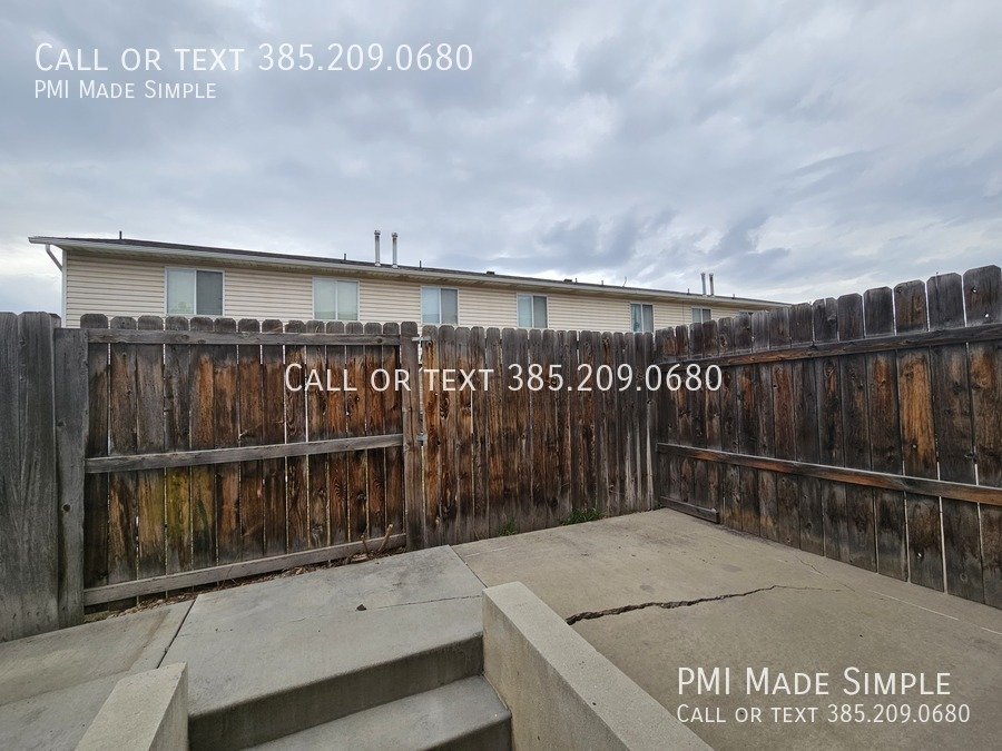 3-Bedroom Townhome with HUGE Yard in Pleasant Grove! property image