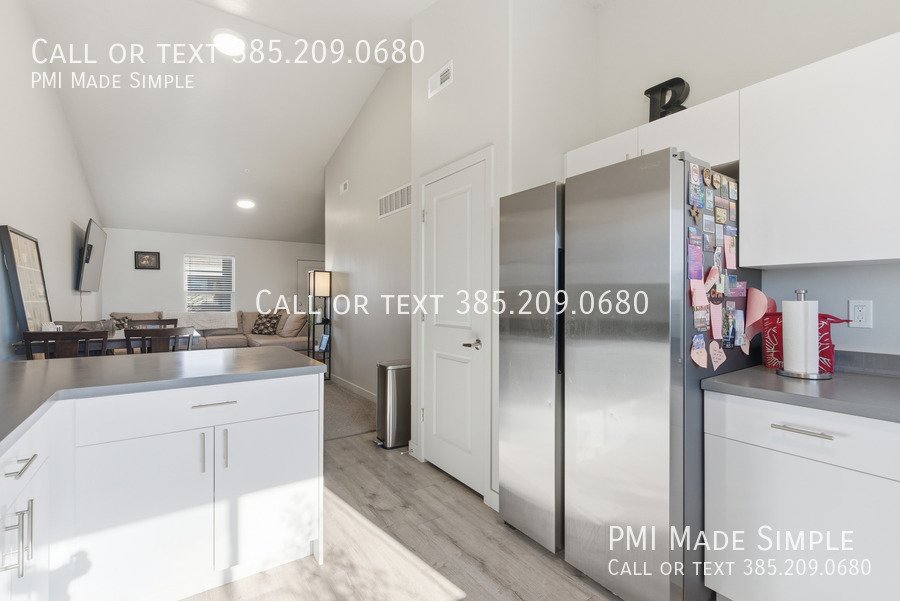 Gorgeous views Near UVU from this 4th Floor Condo! property image