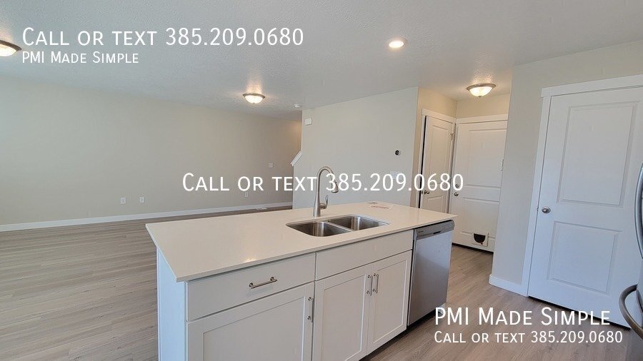 Great Townhome in a Family-Friendly Neighborhood COMING SOON! property image