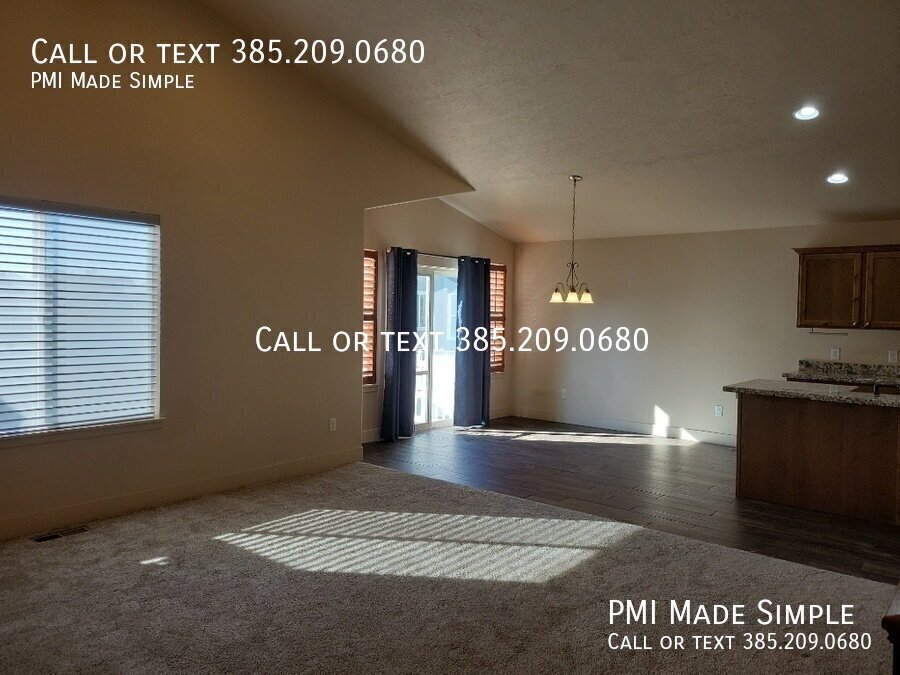 Spacious 6-Bedroom Family Home in Vineyard! COMING SOON! property image
