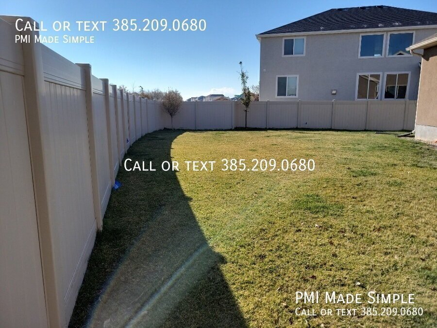 Spacious 6-Bedroom Family Home in Vineyard! COMING SOON! property image