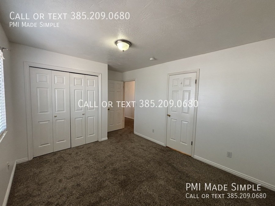 3-beds with a big grassy yard! Dog Friendly! property image