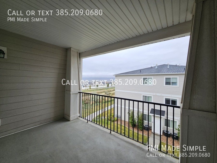 Pet Friendly Condo with Views and Easy Freeway Access! property image