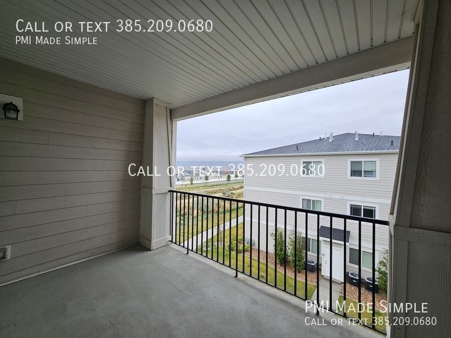 Pet Friendly Condo with Views and Easy Freeway Access! property image