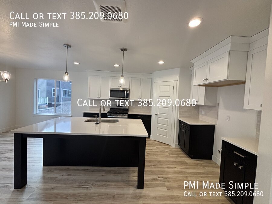 $250 Move In Discount! Beautiful Home w/ OPEN Floor Plan, BIG Windows in Lehi, near Saratoga Springs! property image