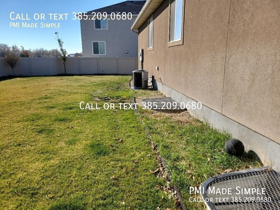 Spacious 6-Bedroom Family Home in Vineyard! property image