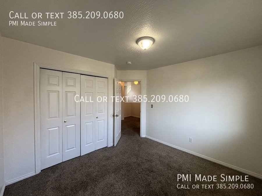 $500 Off + Free Flat Screen TV! Updated 3-bed Townhome with a big yard | Dog Friendly! property image