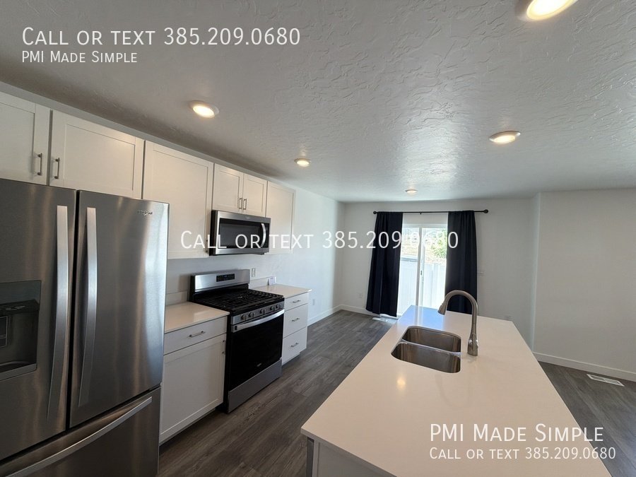 READY TO VIEW! Spacious 3-BR Townhome in Santaquin! property image