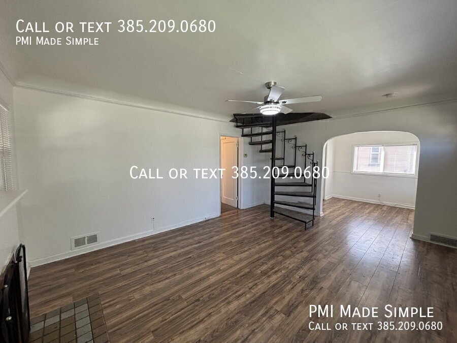 2 BR home in UPPER level. PRIME Location! COMING SOON! property image