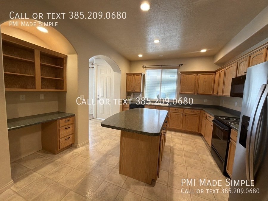 Beautiful 3-Bedroom Townhome Near Silicon Slopes | Available Now! property image