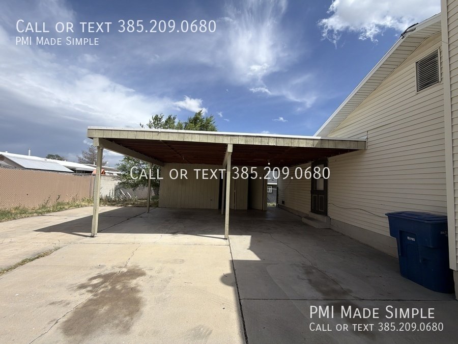 $$MOVE IN SPECIAL$$! Spacious Home with Basement Apartment in Taylorsville! property image