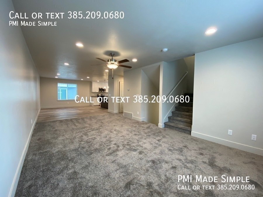 Beautiful 3BR Townhome near the Mountains COMING SOON! property image