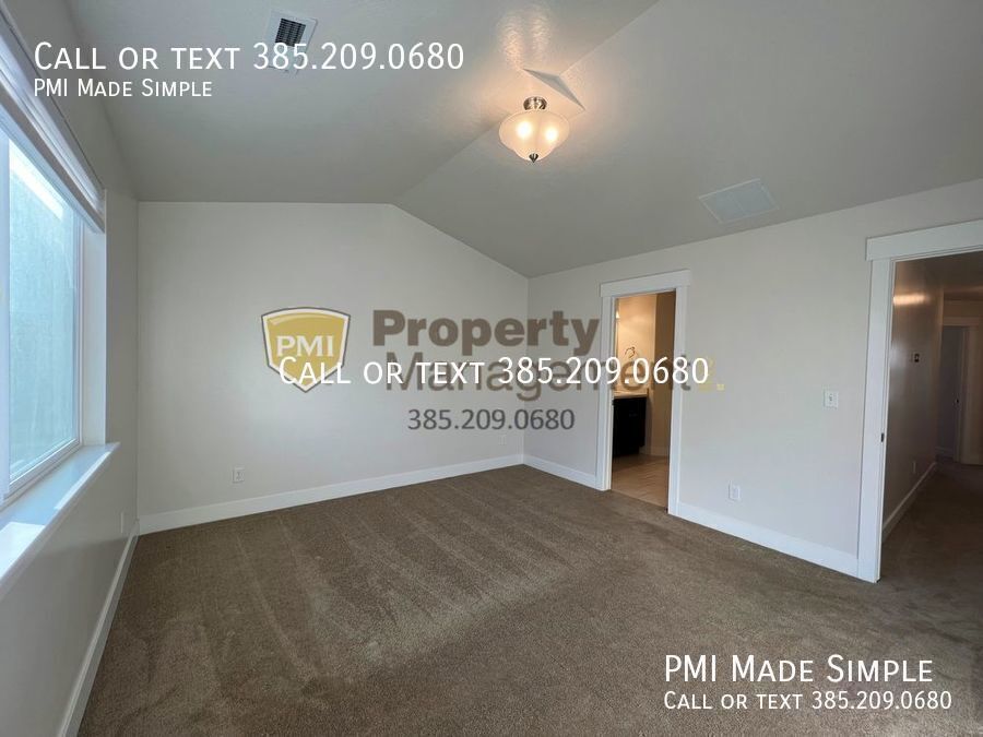 GORGEOUS & SPACIOUS Vineyard Townhome COMING SOON! property image