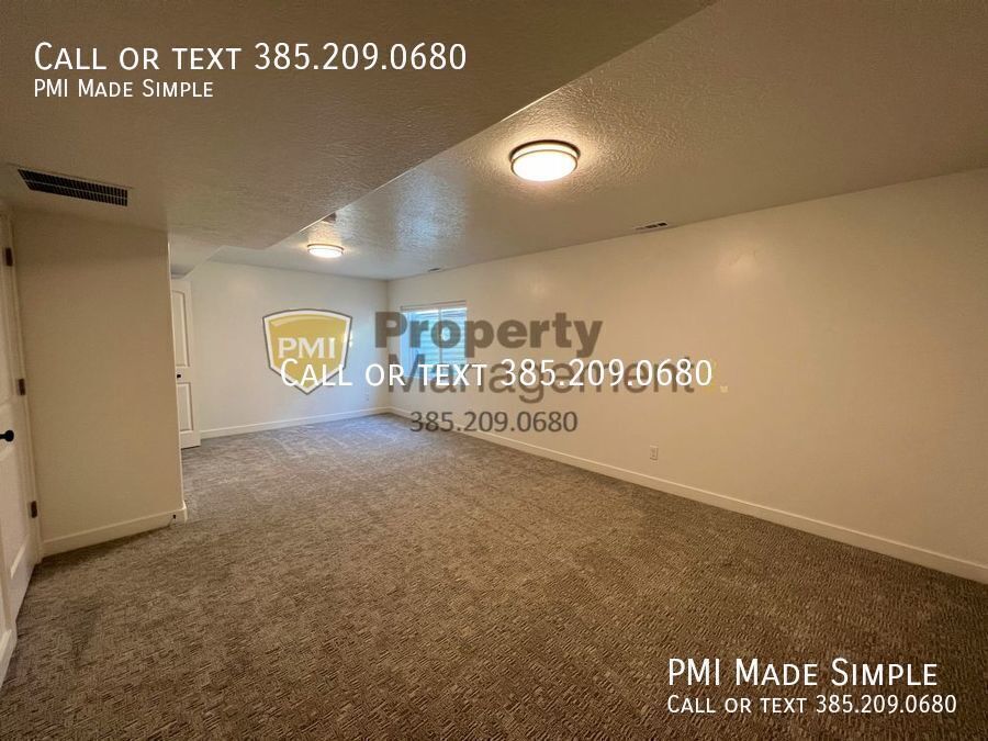 GORGEOUS & SPACIOUS Vineyard Townhome COMING SOON! property image